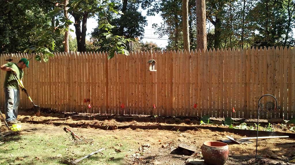 privacy fence installation